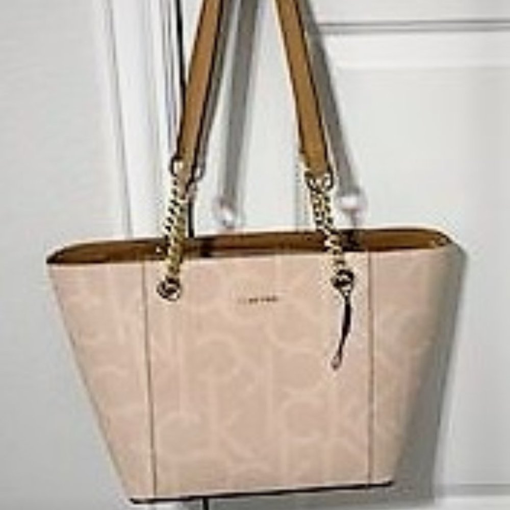 Calvin Klein Hayden Tote - Large - NWT - Picture 4 of 7